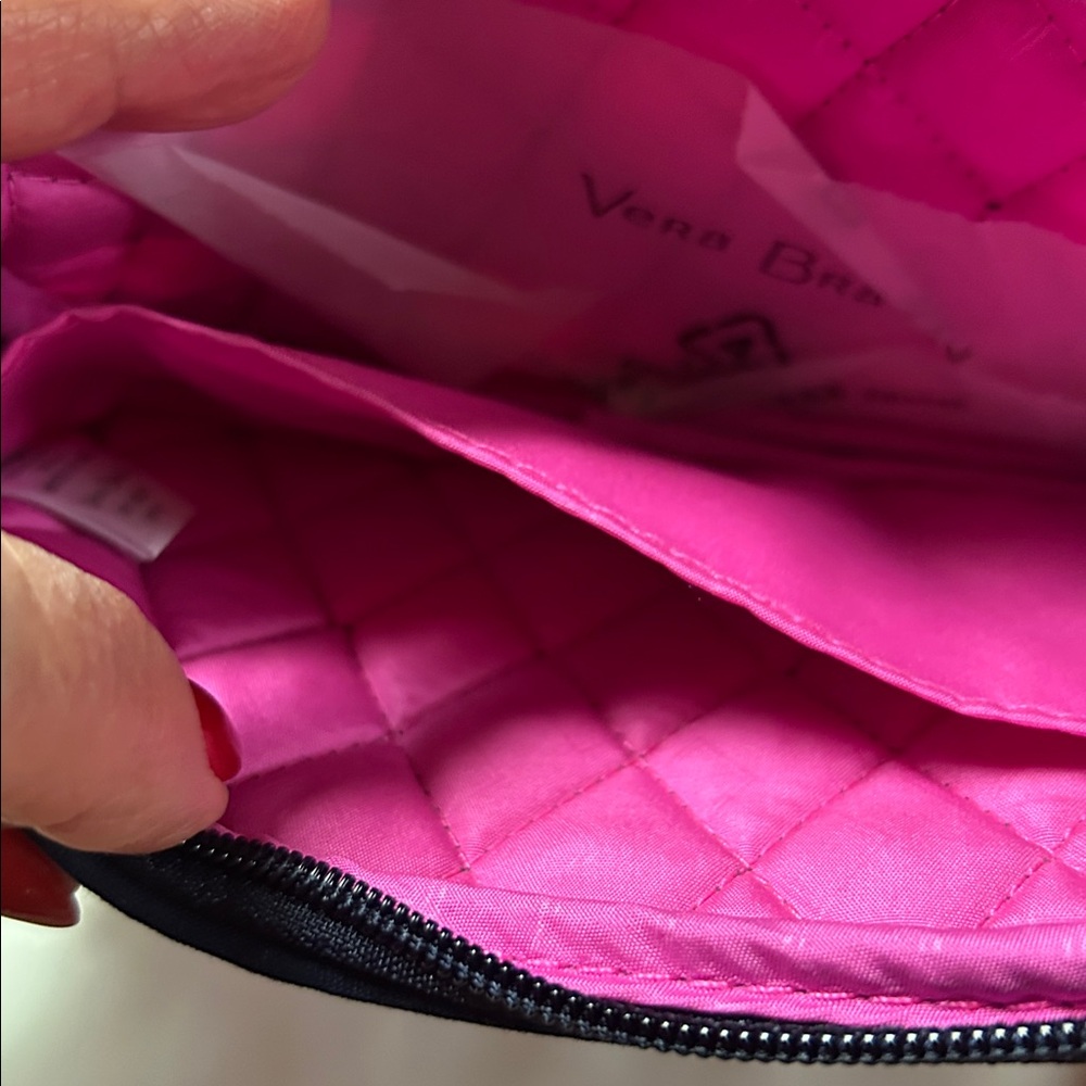 Vera Bradley Tech Case. - Picture 2 of 3